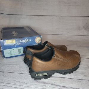 Nautilus Safety Footwear N1621 Sz: 7 M Work Shoes Women Slip On Brown Clogs